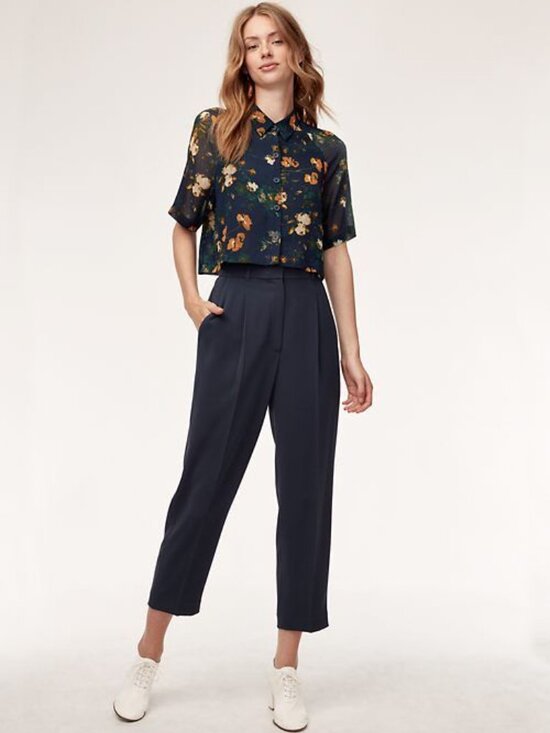 Aritzia Tops - Aritzia Wilfred Henrietta Shirt Floral Print Crop Short Sleeve Blouse